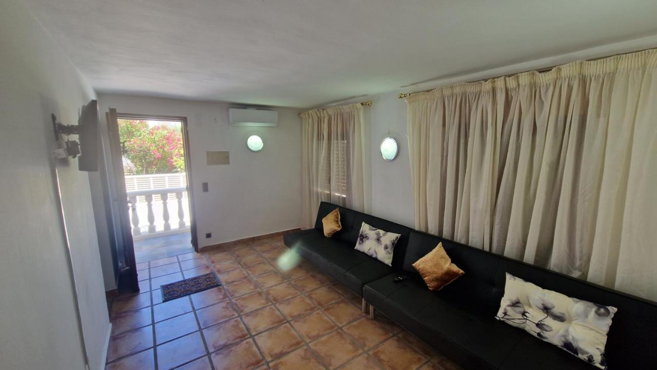 Maryvilla Zohra Calpe Exterior foto